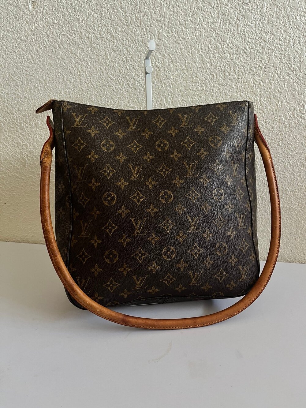 Louis Vuitton looping GM shoulder bag
